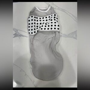 Cozy Gray and White Sleep Sack for Kids